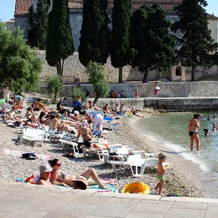 With A Parking Space Hvar - 142 Lejlighed *