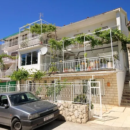 Apartman With A Parking Space Hvar - 142